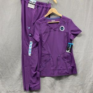 NWT Scrub Star Mixed Size Plum Performance Stretch Anti Microbial Scrubs XS, S
